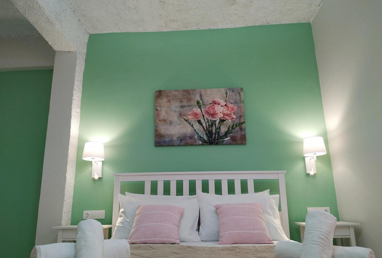 Amaryllis Boutique Apartments โมไรตีกา ภายนอก รูปภาพ