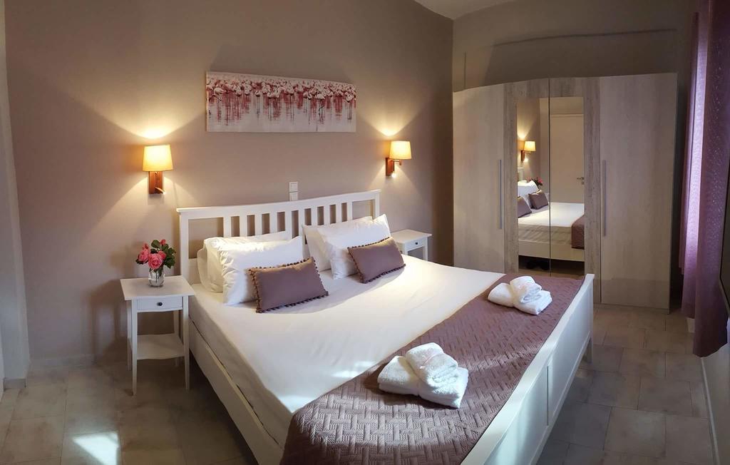 Amaryllis Boutique Apartments โมไรตีกา ภายนอก รูปภาพ