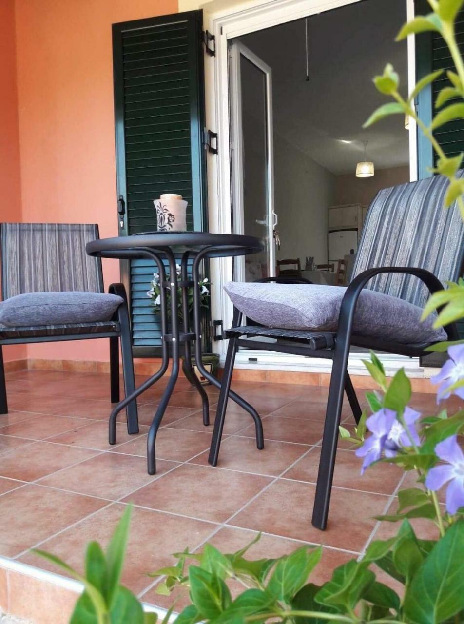 Amaryllis Boutique Apartments โมไรตีกา ภายนอก รูปภาพ