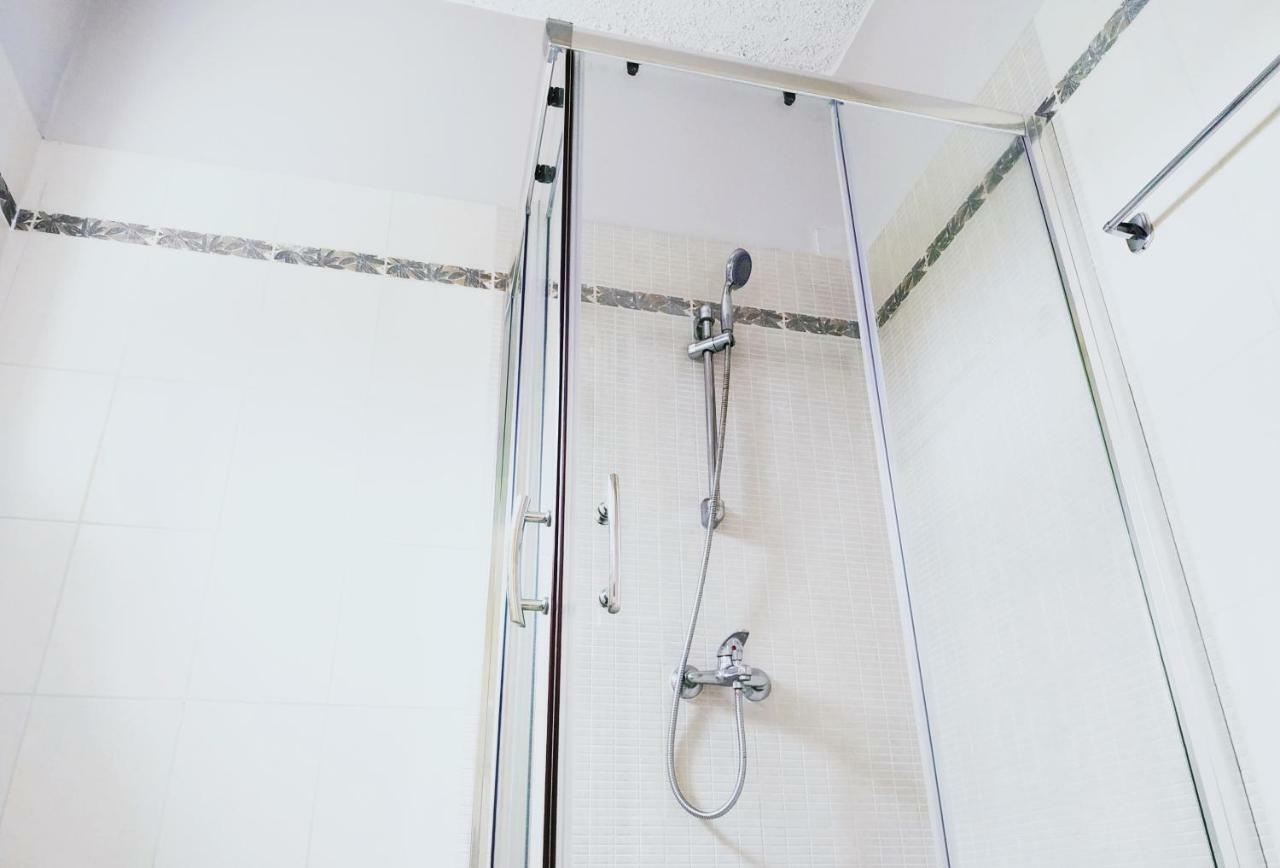 Amaryllis Boutique Apartments โมไรตีกา ห้อง รูปภาพ